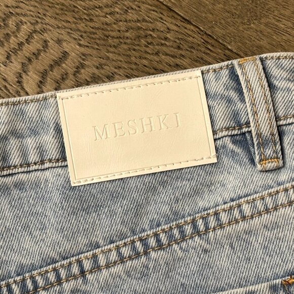NWT MESHKI Light Wash High Waist Denim Shorts 100% Cotton - Picture 5 of 7